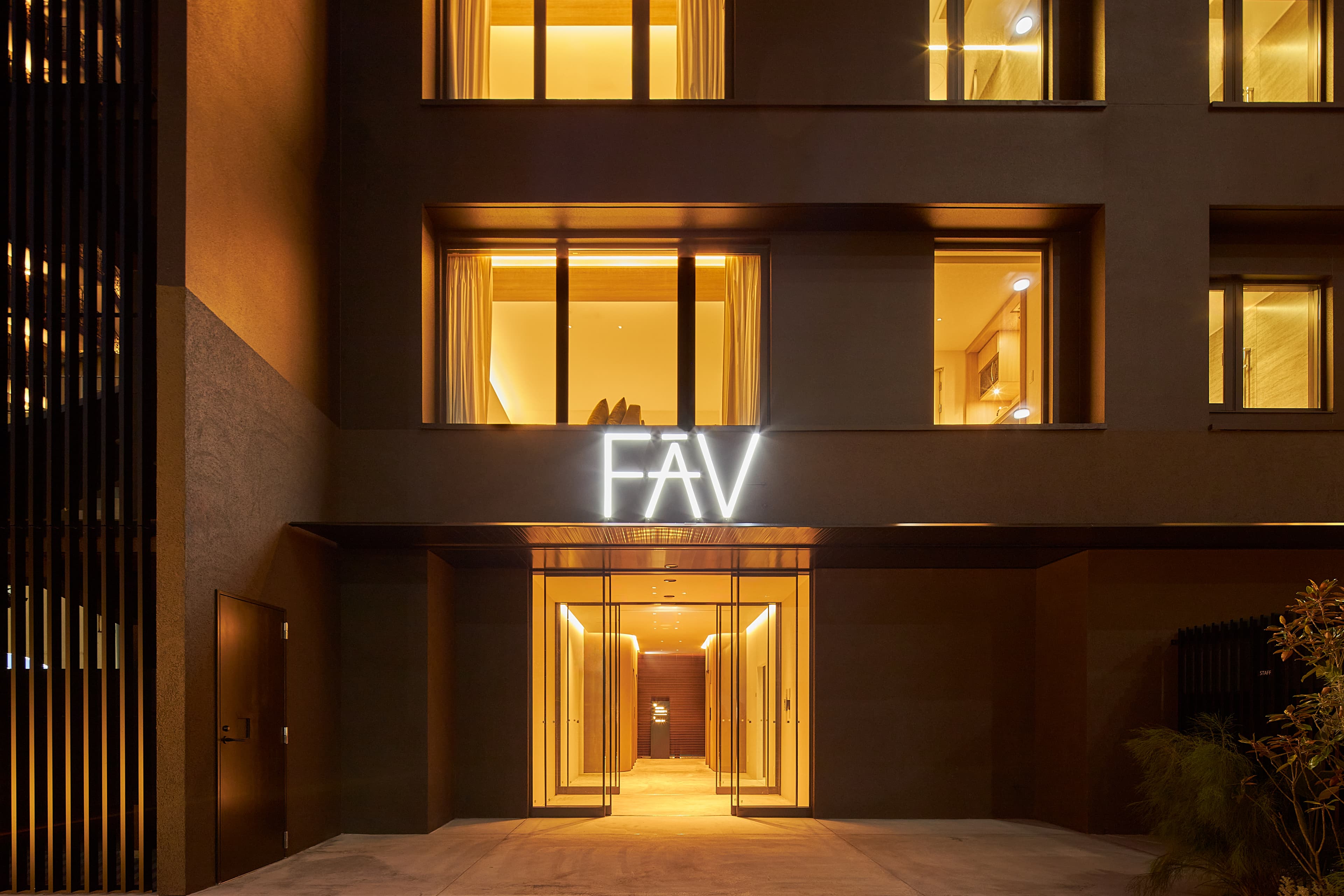 FAV LUX 鹿児島天文館 | Zuzuca [ズズカ]